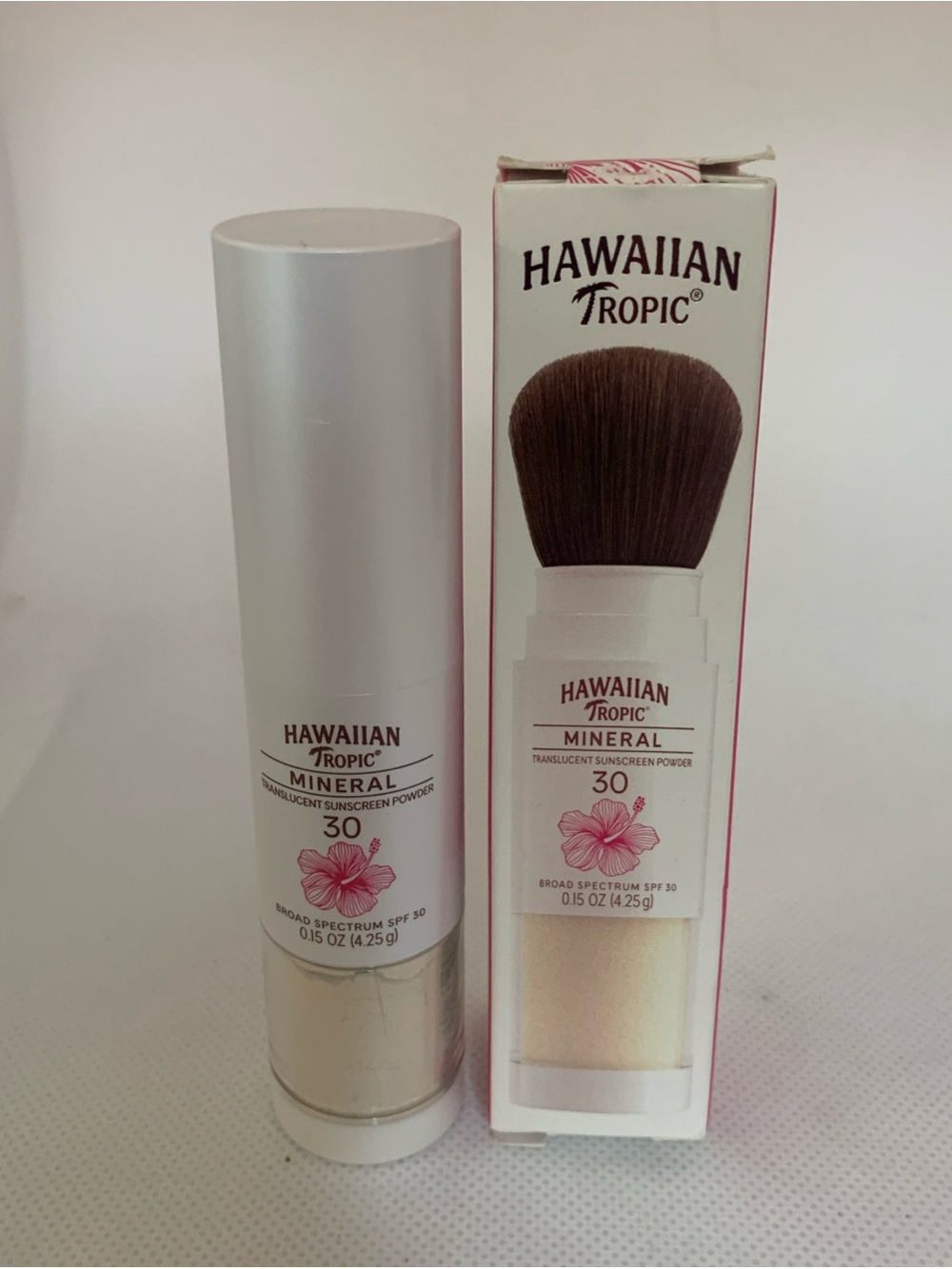 Hawaiian Tropic Mineral Translucent Sunscreen Powder SPF 30 - .15 Oz